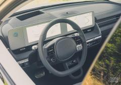 Interieur_hyundai-ioniq-5-htrac-306ch-essai_11